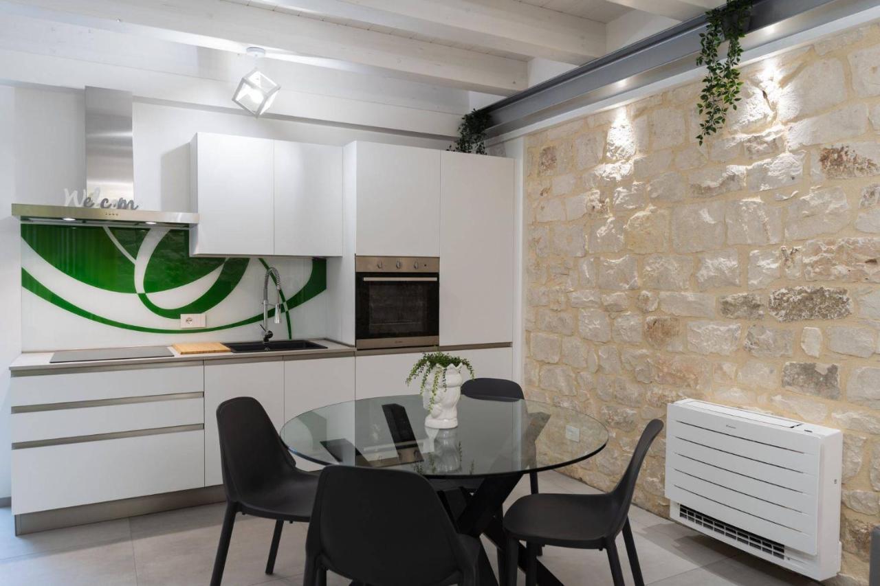 Lovely Modern Apartment Modica Eksteriør billede